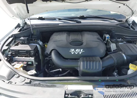 2013 Jeep Grand Cherokee Overland z USA, uszkodzony, nr VIN 1C4RJFCG4DC643939